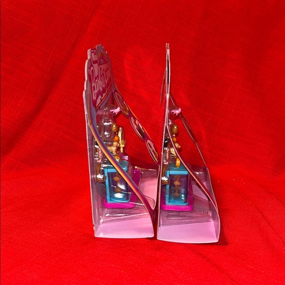 NEW Set of 2 Identical Barbie Mini BarbieLand Collectible Pet Boutique Playsets - Picture 8 of 11